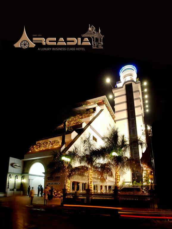 Arcadia 3*