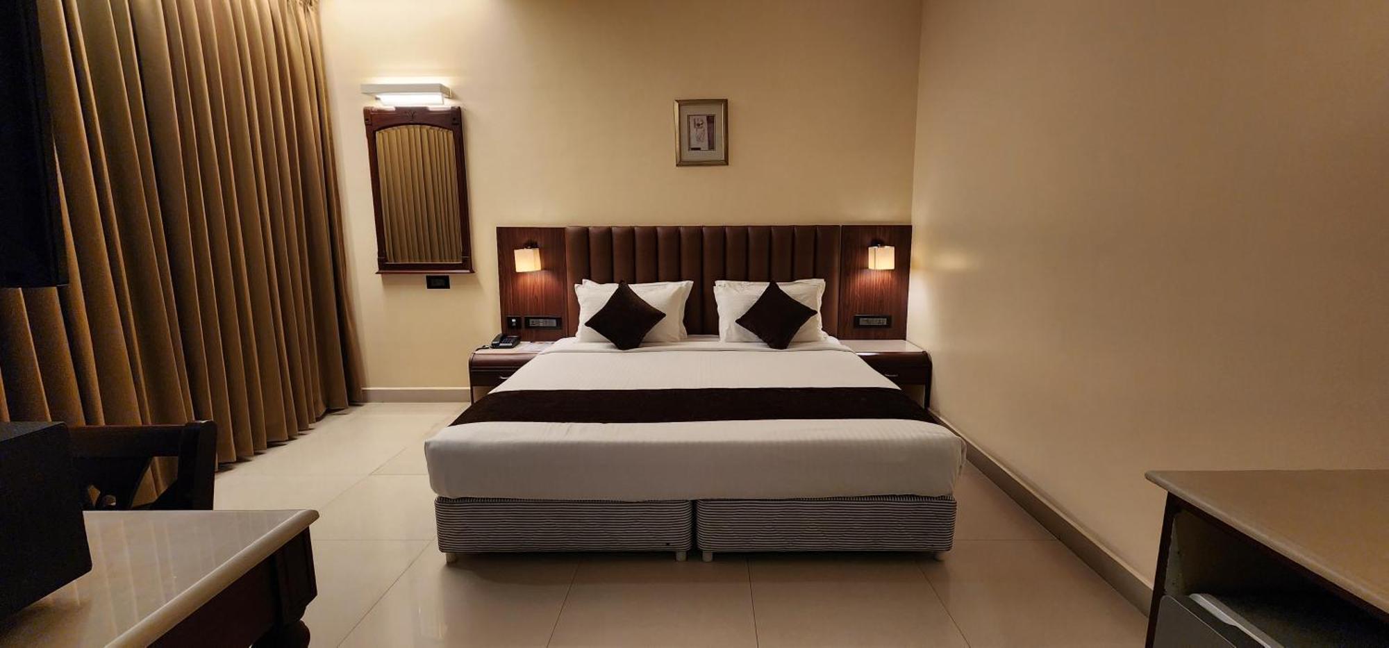 Arcadia 3* Kottayam